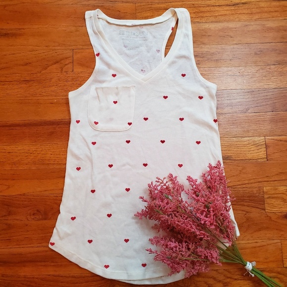 Fifth Sun Hearts tank top size extra small - Picture 1 of 7